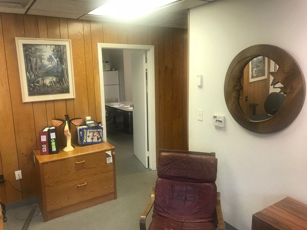 Dixie Box Building: 671 & 675 NW 4 Avenue, Fort Lauderdale, FL 33311